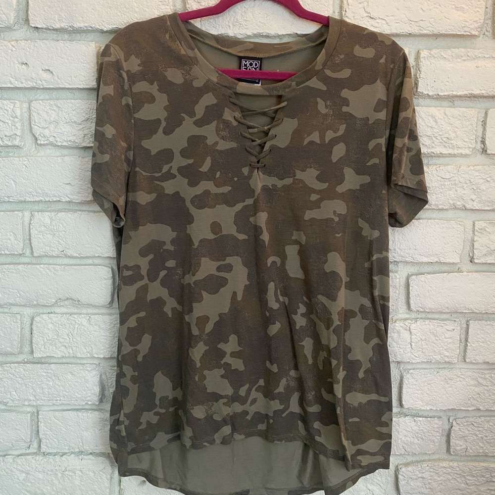 Cool Planet Camo Lace-Up Tee